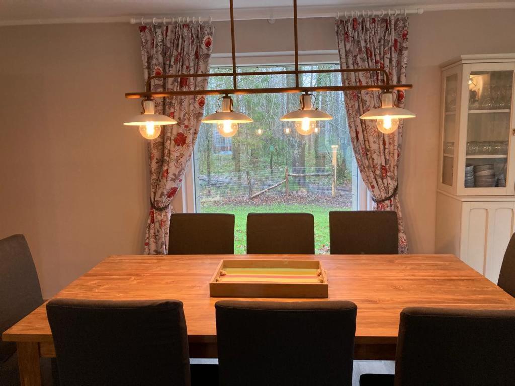 Au Bois De Rosee Casa de Férias Florennes